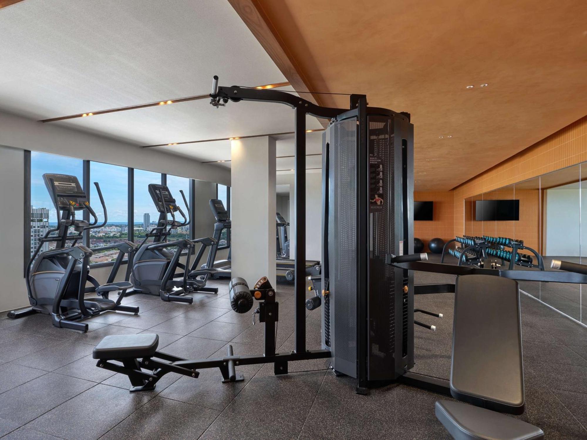 Hilton Garden Inn ラヨーン エクステリア 写真